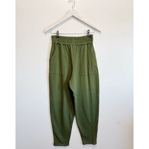 FARM RIO Green Smock Waist Pull On Tapered Pants Small